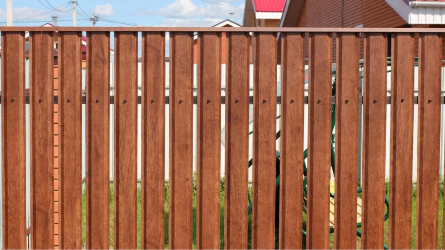 П-образный штакетник 1